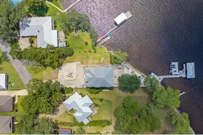 1027 Christy Drive, Niceville, FL 32578 - Photo 2
