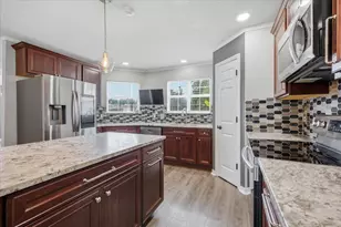 2122 Antillies Dr, Pensacola, FL 32506 - Photo 4