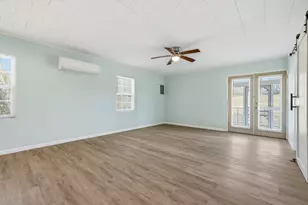 405 Range Line St, Bonifay, FL 32425 - Photo 12