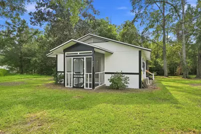 405 Range Line Street, Bonifay, FL 32425 - Photo 2