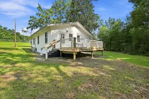 405 Range Line St, Bonifay, FL 32425 - Photo 4