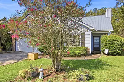 2129 Bellmeade Circle, Navarre, FL 32566 - Photo 4