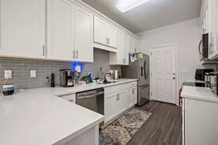 617 31st St, Niceville, FL 32578 - Photo 10