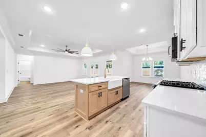 427 Ed Street, Fort Walton Beach, FL 32547 - Photo 12