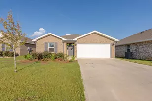 4749 Airmen Dr, Crestview, FL 32539 - Photo 2