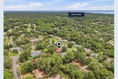 644 Caribbean Way, Niceville, FL 32578 - Photo 4