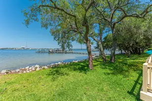 269 Shalimar Dr, Shalimar, FL 32579 - Photo 40
