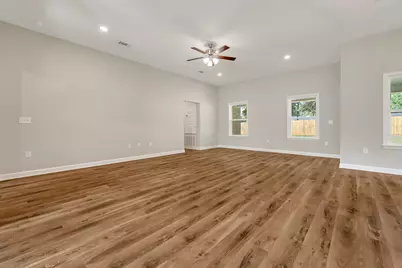 6126 Mildred's Way, Crestview, FL 32539 - Photo 10