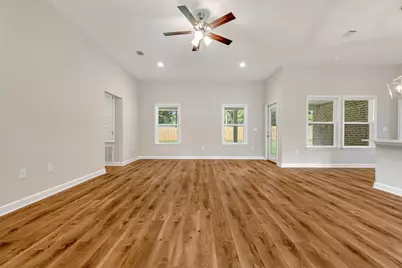 6126 Mildred's Way, Crestview, FL 32539 - Photo 8