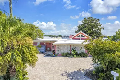 623 Pelican Drive, Fort Walton Beach, FL 32548 - Photo 2