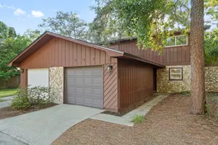 32 7th Ave, Shalimar, FL 32579 - Photo 1