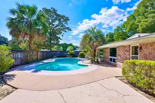 510 Cheshire Ave, Fort Walton Beach, FL 32547 - Photo 16