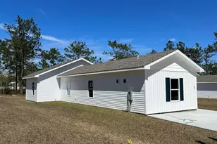 299 E Laurel Ln, Defuniak Springs, FL 32433 - Photo 4