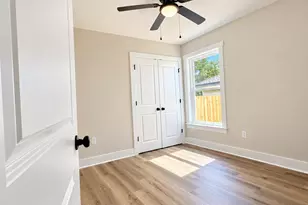 878 E Walnut Ave, Crestview, FL 32539 - Photo 12