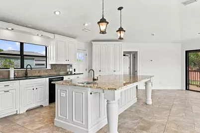 757 Seahorse Avenue, Fort Walton Beach, FL 32548 - Photo 14