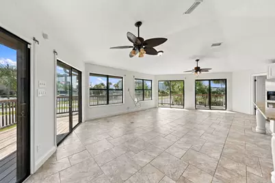 757 Seahorse Avenue, Fort Walton Beach, FL 32548 - Photo 16