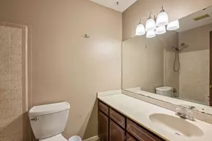 305 17th St, Niceville, FL 32578 - Photo 16