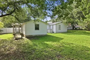 237 SE Brooks St, Fort Walton Beach, FL 32548 - Photo 8