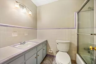 101 NE Oregon Dr, Fort Walton Beach, FL 32548 - Photo 10