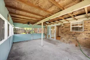 101 NE Oregon Dr, Fort Walton Beach, FL 32548 - Photo 14