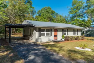 6 S 13th St, Defuniak Springs, FL 32435 - Photo 2