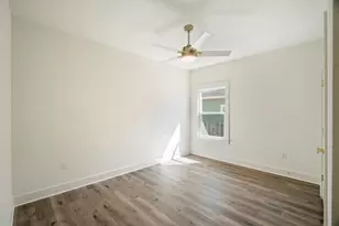 36 NE Laurie Dr, Fort Walton Beach, FL 32548 - Photo 34