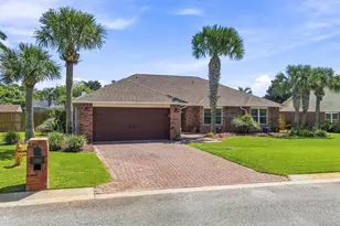 2088 Jessica Way, Navarre, FL 32566 - Photo 4