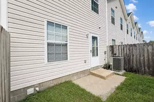 953 Scenic Oak Ln, Fort Walton Beach, FL 32547 - Photo 10