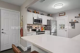 39 9th St, Shalimar, FL 32579 - Photo 10