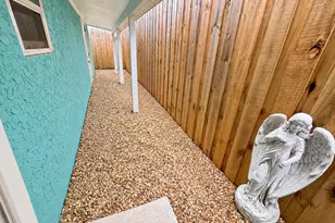 306 Malaga Pl, Panama City Beach, FL 32413 - Photo 22