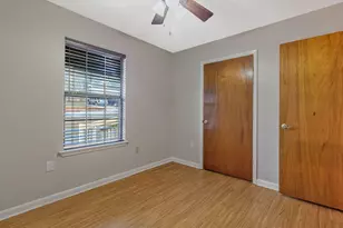 400 31st St, Niceville, FL 32578 - Photo 12