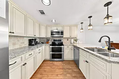 8727 Thomas Drive #UNIT A2, Panama City Beach, FL 32408 - Photo 6