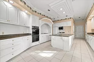 259 NW Sleepy Oaks Ln, Fort Walton Beach, FL 32548 - Photo 18