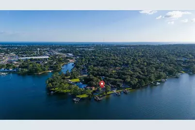 259 NW Sleepy Oaks Lane, Fort Walton Beach, FL 32548 - Photo 60