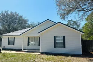 55 Oakridge Way, Defuniak Springs, FL 32433 - Photo 1