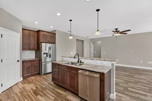 803 Fairview Dr, Fort Walton Beach, FL 32547 - Photo 14