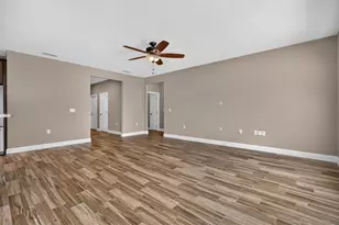803 Fairview Dr, Fort Walton Beach, FL 32547 - Photo 12