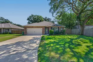 803 Fairview Dr, Fort Walton Beach, FL 32547 - Photo 4