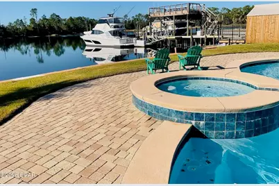 810 W 8th Street Circle, Lynn Haven, FL 32444 - Photo 4
