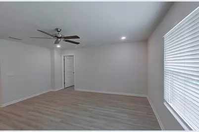 309 Monarch Lane, Pensacola, FL 32503 - Photo 6