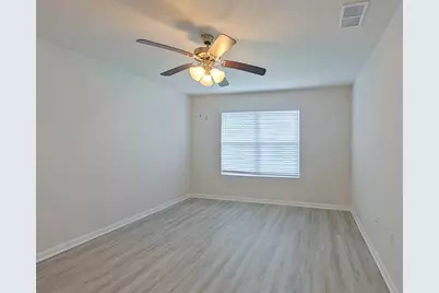 401 Monarch Lane, Pensacola, FL 32503 - Photo 14