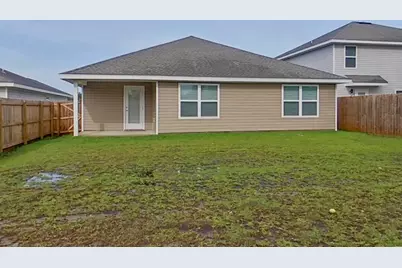401 Monarch Lane, Pensacola, FL 32503 - Photo 18