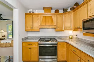 340 NW Holmes Blvd, Fort Walton Beach, FL 32548 - Photo 18