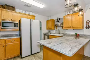 340 NW Holmes Blvd, Fort Walton Beach, FL 32548 - Photo 16