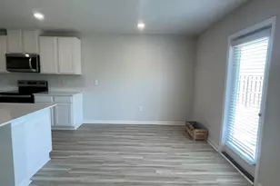 339 Flounder St, Crestview, FL 32539 - Photo 6