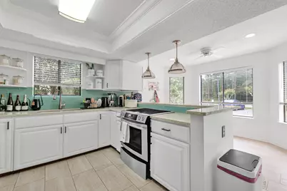 1221 Oakmont Drive, Niceville, FL 32578 - Photo 10
