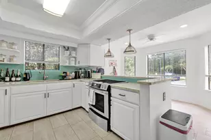 1221 Oakmont Dr, Niceville, FL 32578 - Photo 10