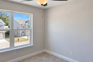 197 Ellis Ave, Niceville, FL 32578 - Photo 10