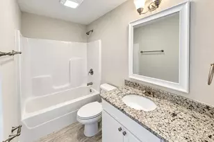 197 Ellis Ave, Niceville, FL 32578 - Photo 12
