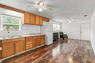 103 Oglesby Ave, Crestview, FL 32536 - Photo 2